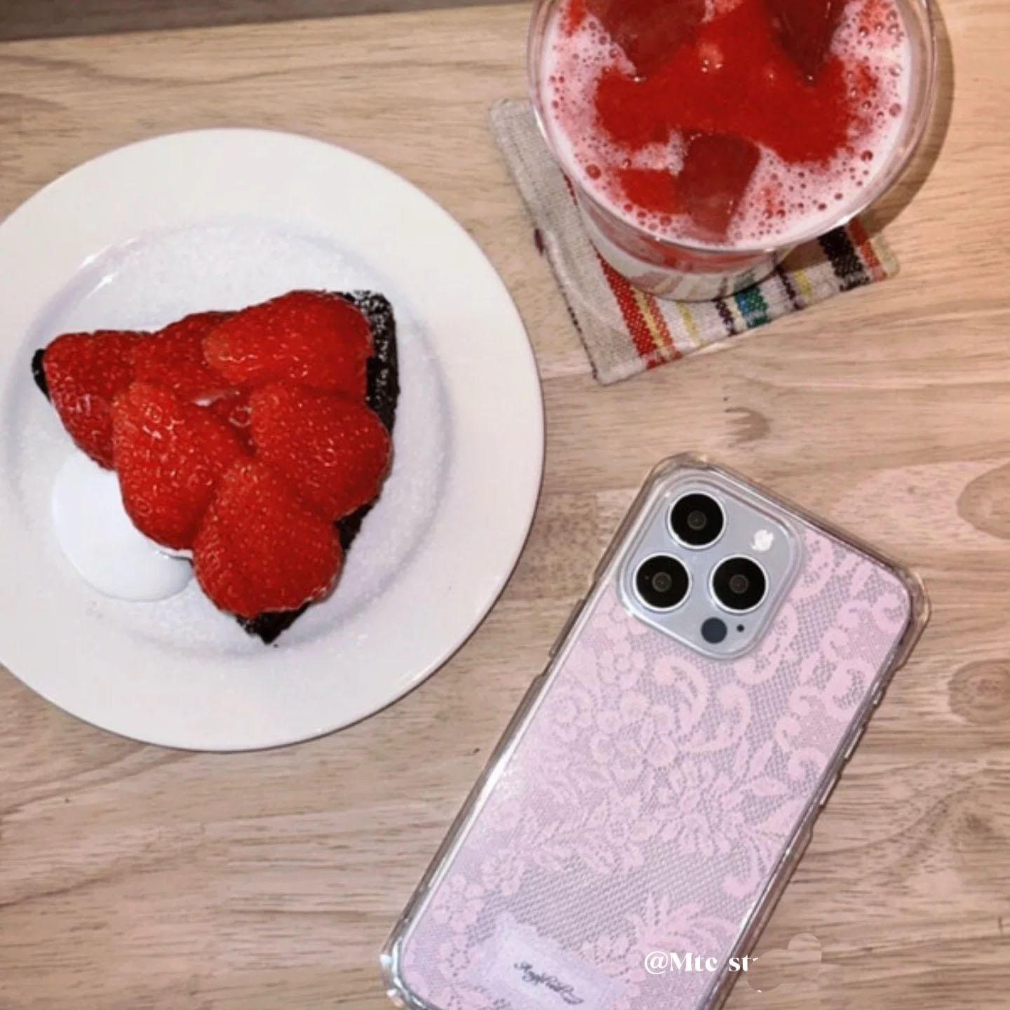 เคสโทรศัพท์ลายลูกไม้สีหวานสไตล - Phone Cases Cool Girl บทวิจารณ์และราคา